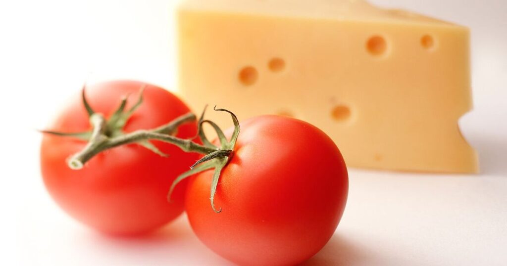 tomatoes and cheese
